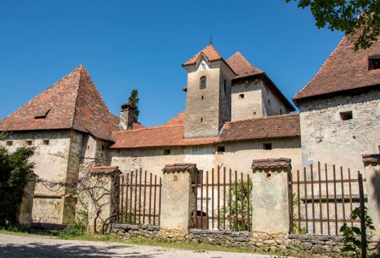 Gracar Turn, Hrastje, Šentjernej, Slovenia, Slovenia